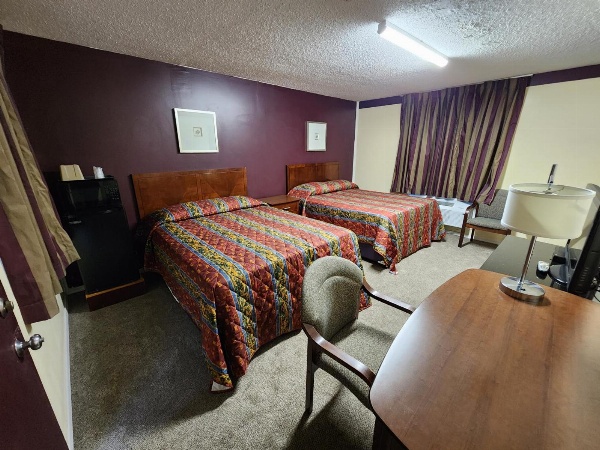 Starlite Motor Inn image 2