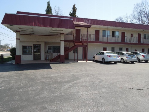 Starlite Motor Inn image 6