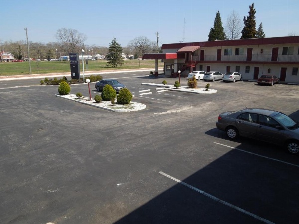 Starlite Motor Inn image 8